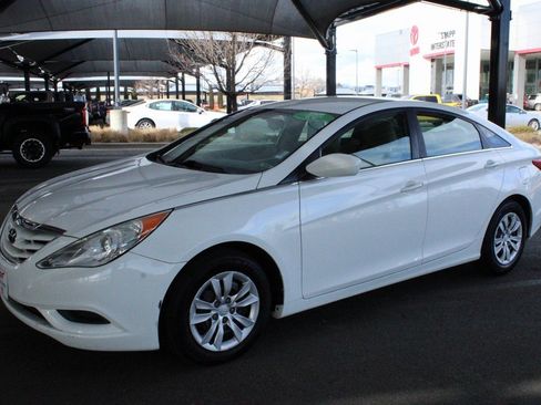 Used 2013 Hyundai Sonata GLS image 7