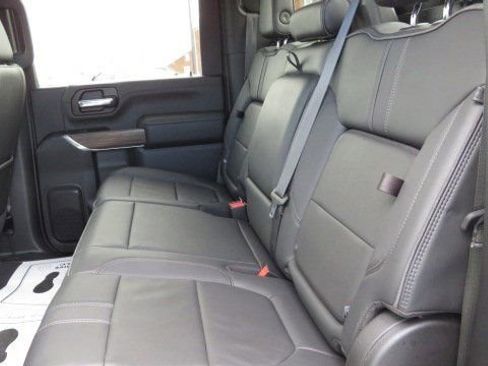 Used 2022 Chevrolet Silverado 3500 High Country image 6