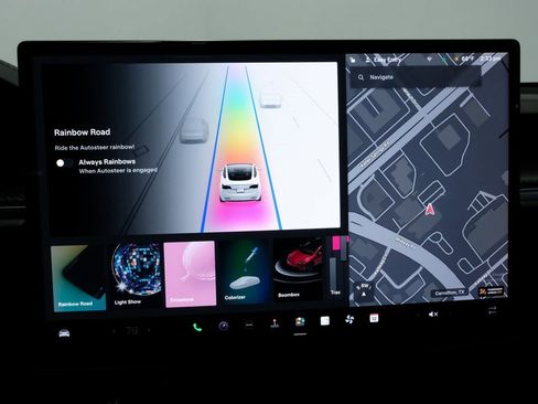 Used 2021 Tesla Model S Plaid image 23