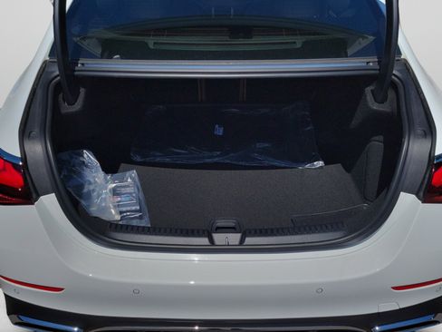 New 2026 Mercedes-Benz E 350 Sedan image 5
