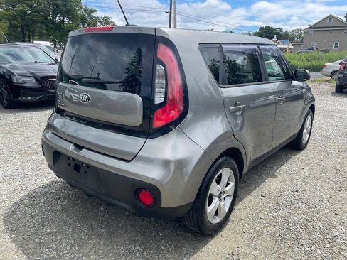 Used 2017 Kia Soul FWD image 5