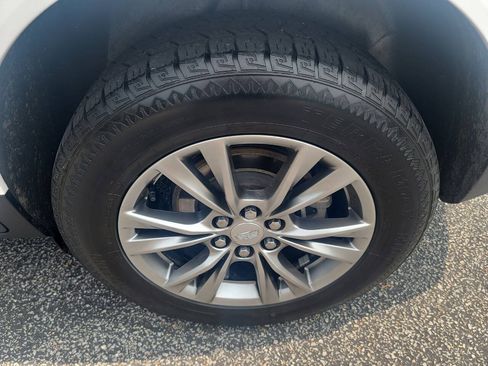 Used 2021 Cadillac XT5 Premium Luxury FWD image 10