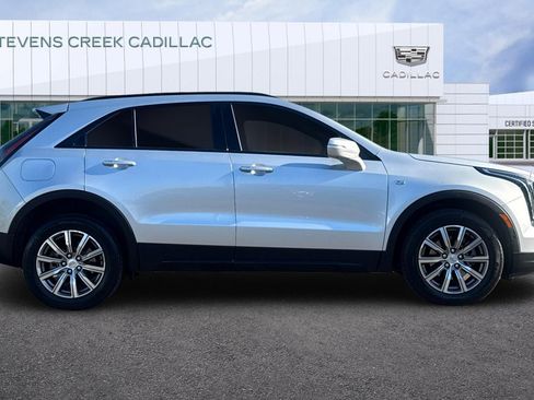 Used 2022 Cadillac XT4 Sport AWD/4WD image 2