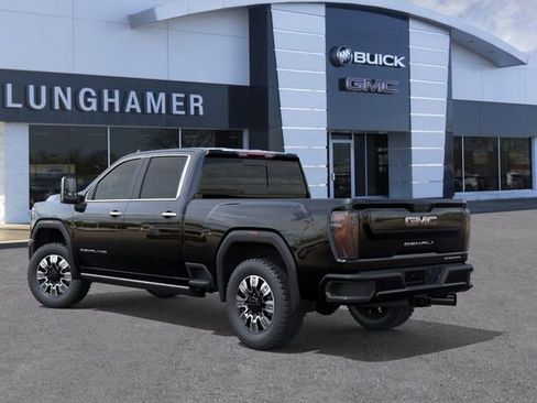 New 2025 GMC Sierra 2500 Denali w/ Denali Reserve Package image 3