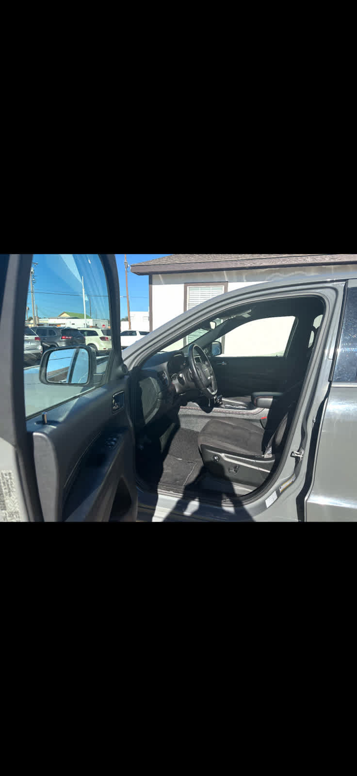 Used 2023 Dodge Durango GT AWD/4WD image 4
