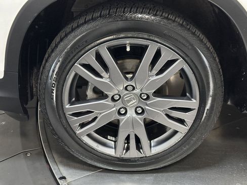 Certified 2022 Honda Pilot Sport image 18