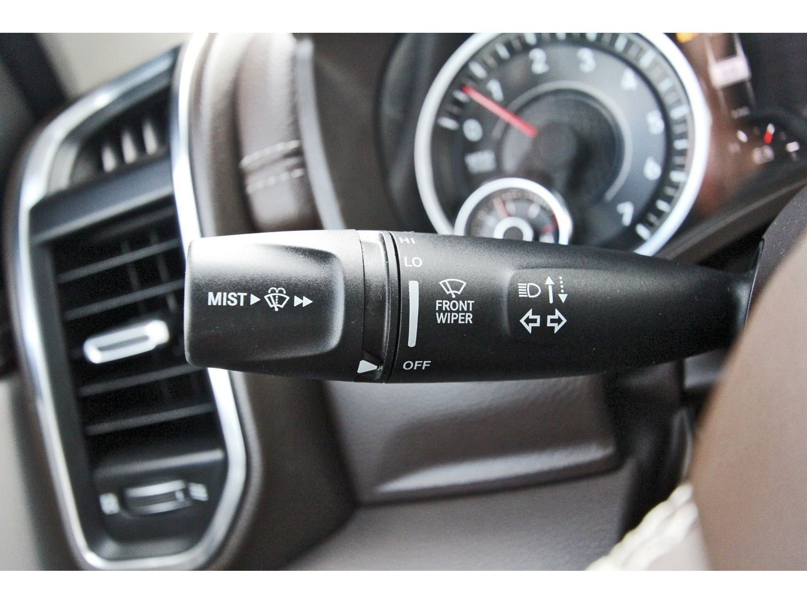 Used 2025 RAM 1500 Laramie w/ Bed Utility Group AWD/4WD image 23