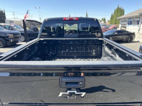 Used 2017 Chevrolet Silverado 1500 LT w/ LT Fleet Convenience Package RWD image 18