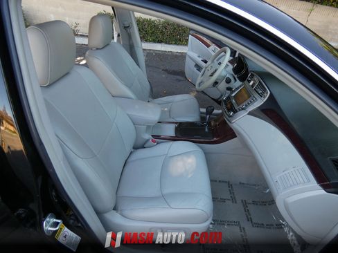 Used 2011 Toyota Avalon FWD image 27