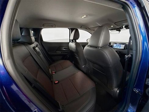 Certified 2025 Nissan Kicks SR image 29