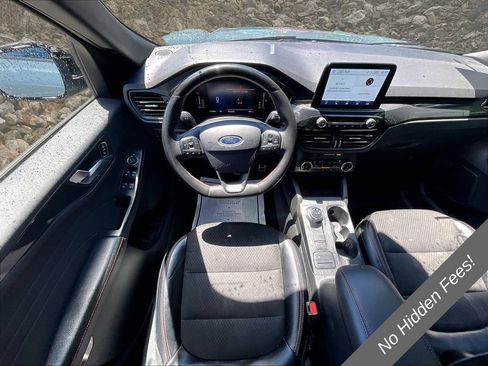 Used 2024 Ford Escape ST-Line Select AWD/4WD image 4