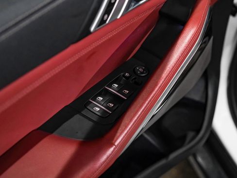 Used 2020 BMW X6 xDrive40i w/ Executive Package image 43