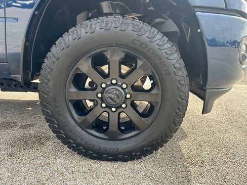 Used 2024 RAM 2500 Big Horn w/ Night Edition AWD/4WD image 52
