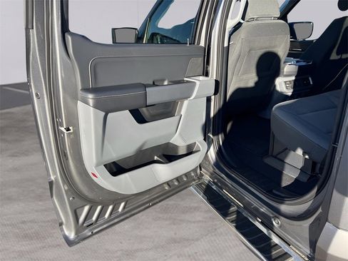 Used 2024 Ford F150 XLT w/ Mobile Office Package image 15