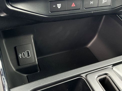 New 2025 Ford F150 Lightning Flash image 23