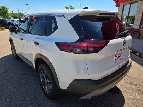 Used 2023 Nissan Rogue S FWD image 7