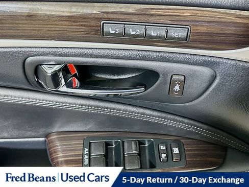 Used 2014 Lexus LS 460 L RWD image 24