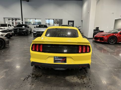 Used 2016 Ford Mustang GT Premium RWD image 4