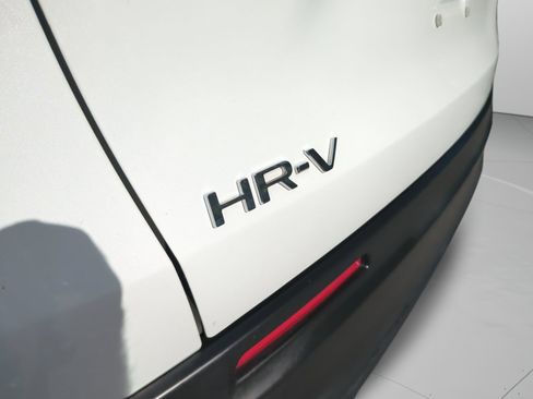 Certified 2023 Honda HR-V LX image 31