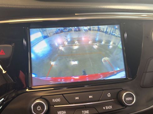 Used 2019 Buick Envision Essence AWD/4WD image 15