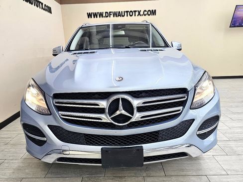 Used 2017 Mercedes-Benz GLE 350 w/ Premium 1 Package image 3