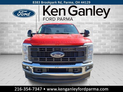 New 2025 Ford F250 XLT image 2