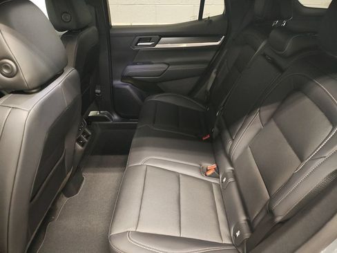 New 2027 GMC Terrain Elevation w/ Elevation Premium Package AWD/4WD image 25