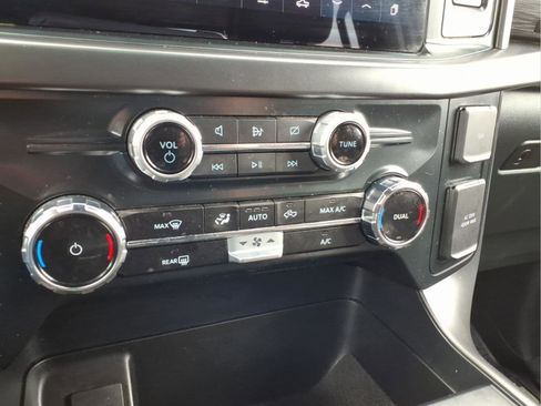 Used 2024 Ford F150 XLT w/ XLT Black Appearance Package AWD/4WD image 19