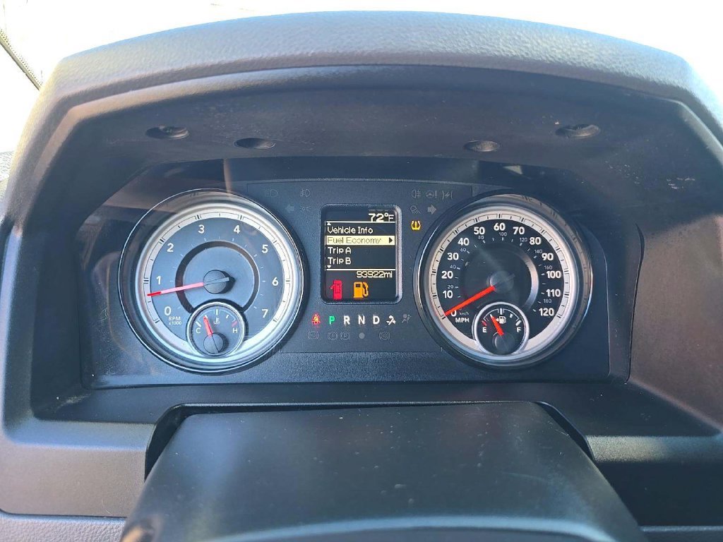 Used 2019 RAM 1500 Express w/ Wheel & Sound Group AWD/4WD image 3