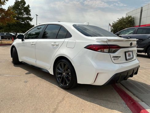 Used 2026 Toyota Corolla XSE FWD image 8