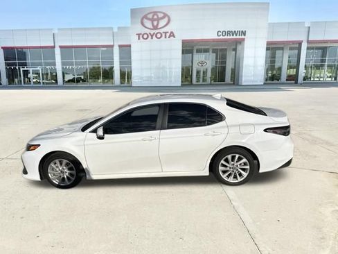 Used 2024 Toyota Camry LE w/ Convenience Package FWD image 7
