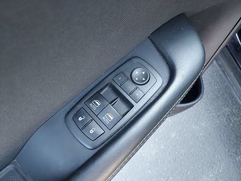 Used 2023 Dodge Challenger R/T RWD image 10