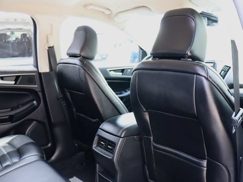 Used 2021 Ford Edge SEL w/ Cargo Accessory Package AWD/4WD image 28