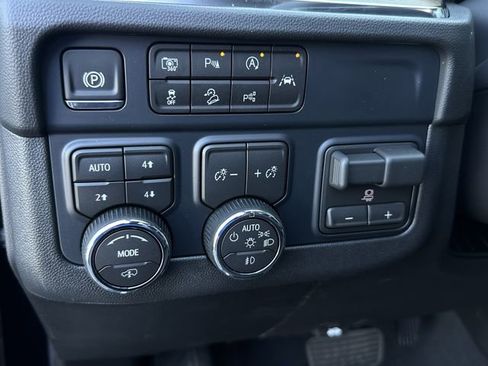 New 2026 Chevrolet Tahoe High Country image 16