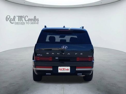 Used 2025 Hyundai Santa Fe Limited FWD image 4