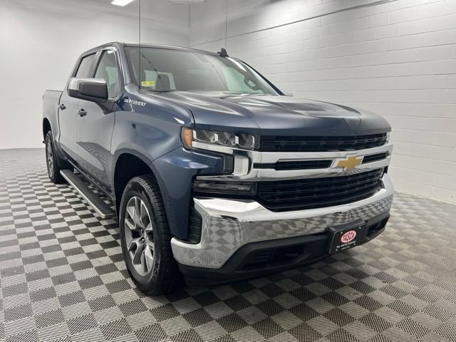 Used 2022 Chevrolet Silverado 1500 LT AWD/4WD image 1