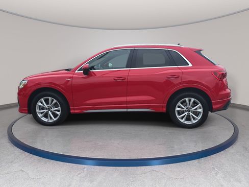 Used 2025 Audi Q3 2.0T Premium Plus w/ Premium Plus Package AWD/4WD image 8