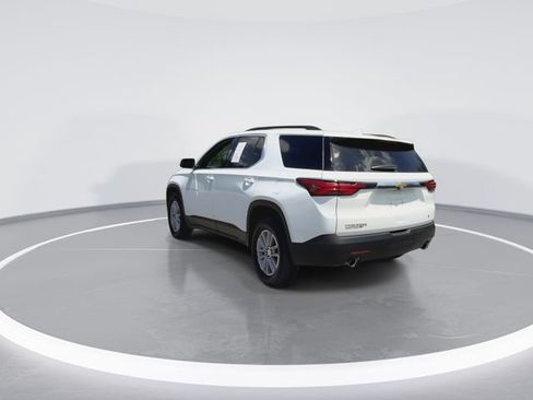 Used 2022 Chevrolet Traverse LT FWD image 8