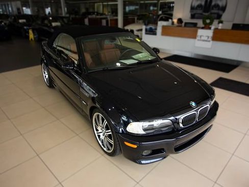Used 2005 BMW M3 Convertible RWD image 1
