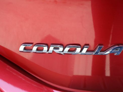 Used 2016 Toyota Corolla S FWD image 12