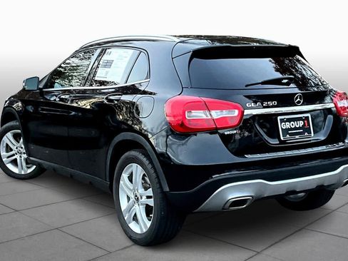 Used 2018 Mercedes-Benz GLA 250 image 11