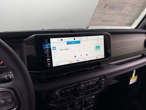 New 2026 Jeep Gladiator Mojave image 29