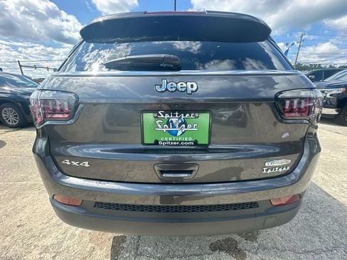 Used 2023 Jeep Compass Latitude w/ Sun and Sound Group AWD/4WD image 34