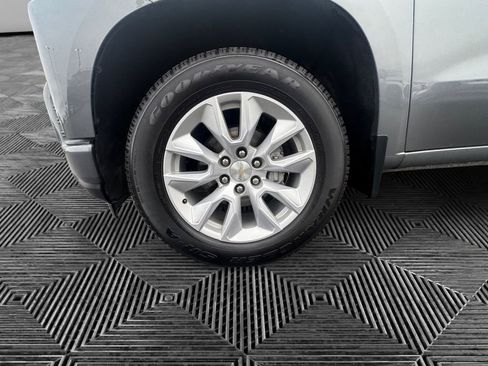 Used 2022 Chevrolet Silverado 1500 Custom w/ Safety Confidence Package image 9