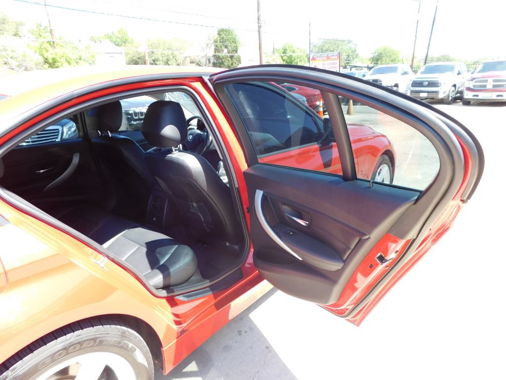 Used 2012 BMW 328i Sedan RWD image 32