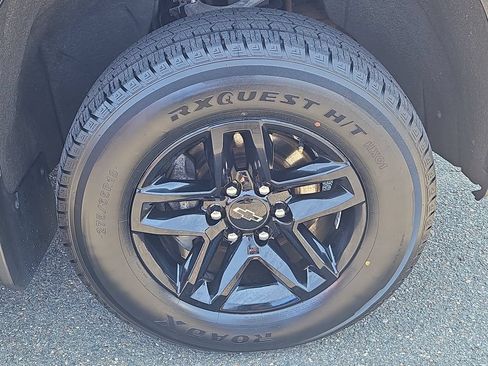 Used 2019 Chevrolet Silverado 1500 LT Trail Boss AWD/4WD image 10