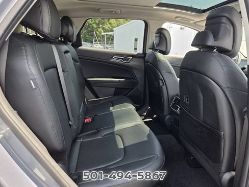 Used 2025 Kia Sportage EX w/ Premium Package FWD image 15