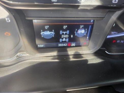 Used 2023 GMC Sierra 2500 SLE AWD/4WD image 11
