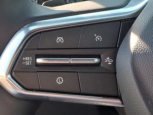 Used 2026 Chevrolet Equinox LT FWD image 21