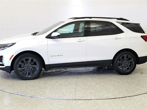 Used 2022 Chevrolet Equinox RS FWD image 4
